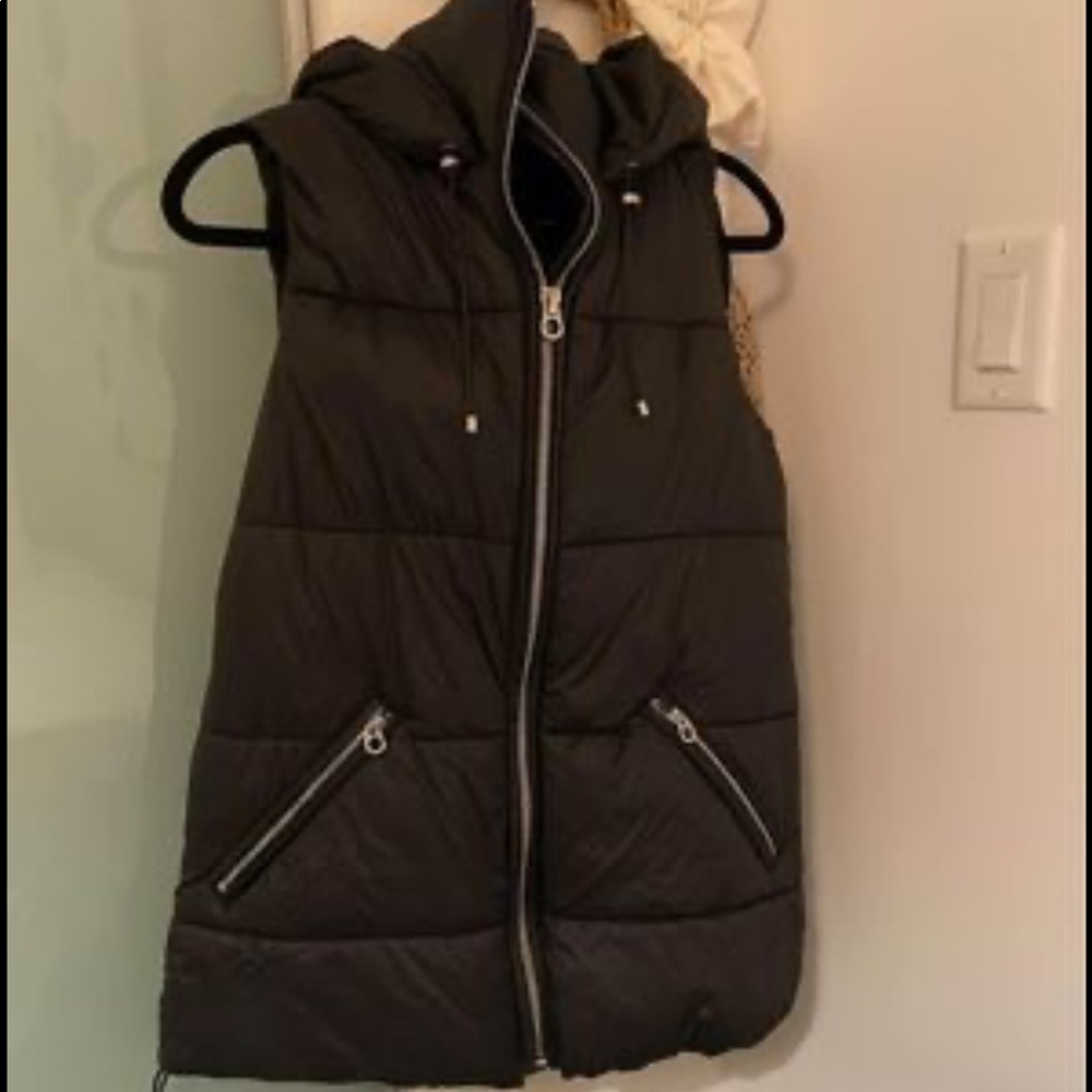 Zara Puffer Vest